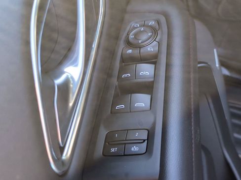 Used 2024 Chevrolet Tahoe RST w/ Luxury Package AWD/4WD image 19