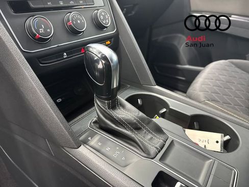 Used 2021 Volkswagen Atlas Cross Sport S image 30