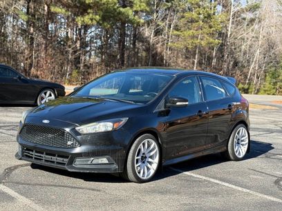 Used 2017 Ford Focus ST