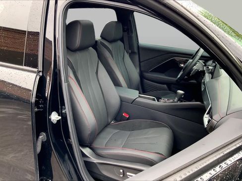 Used 2025 Acura ADX A-Spec AWD/4WD image 9