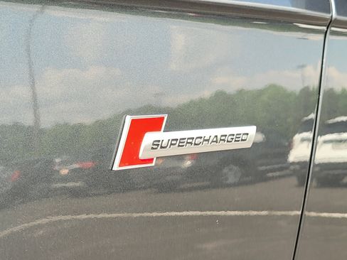 Used 2015 Audi Q7 3.0T S line Prestige w/ Sport Edition image 19