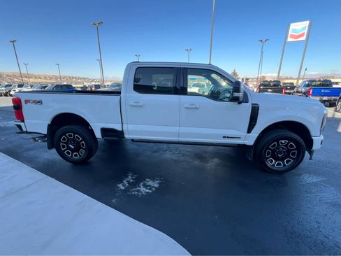 Used 2025 Ford F350 Platinum image 6