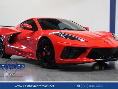 Used 2021 Chevrolet Corvette Stingray Coupe w/ 1LT RWD image 1