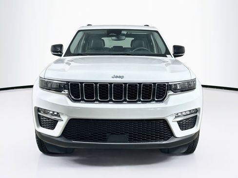 Used 2022 Jeep Grand Cherokee Limited 4xe AWD/4WD image 2
