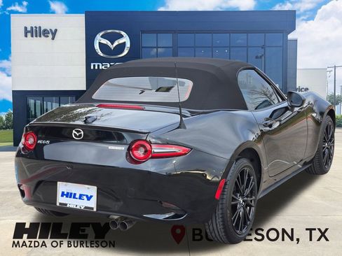 New 2025 MAZDA MX-5 Miata Club image 4