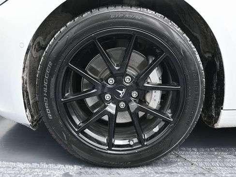 Used 2019 Tesla Model 3 Long Range image 12