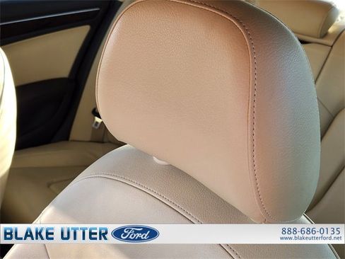 Used 2015 Audi A4 2.0T Premium w/ Audi MMI Navigation image 17