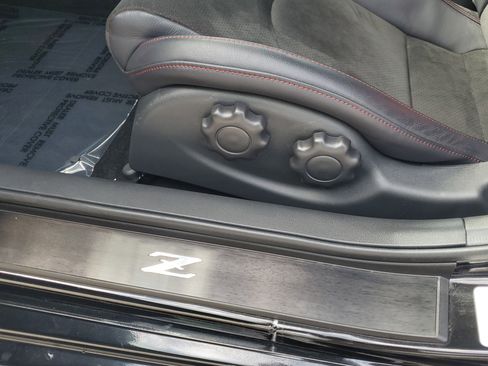 Used 2024 Nissan Z NISMO w/ Floor Mat Package image 13