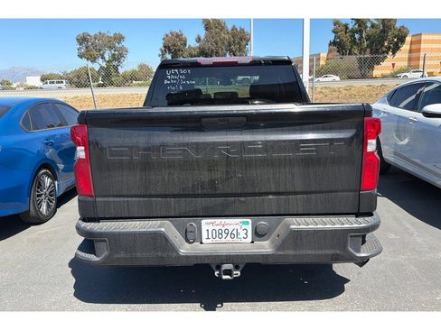Used 2022 Chevrolet Silverado 1500 Custom w/ Safety Confidence Package RWD image 6