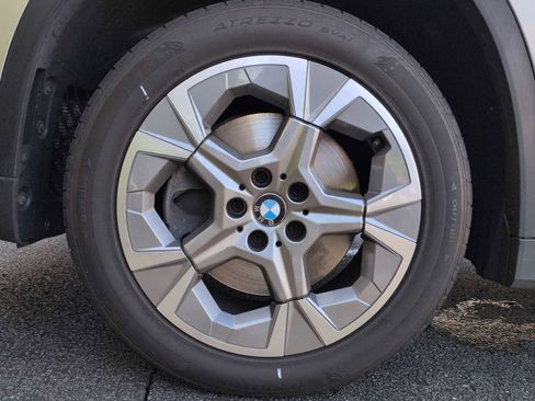 Used 2023 BMW X1 xDrive28i w/ Convenience Package AWD/4WD image 14