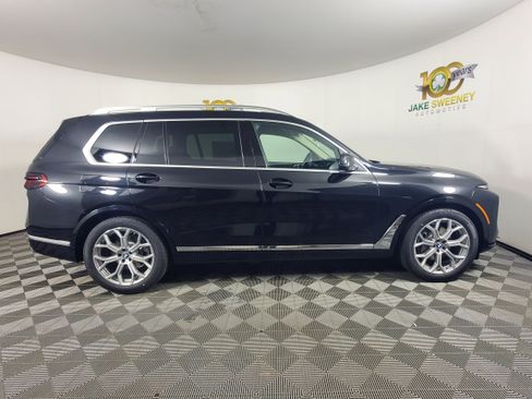 New 2026 BMW X7 xDrive40i image 8