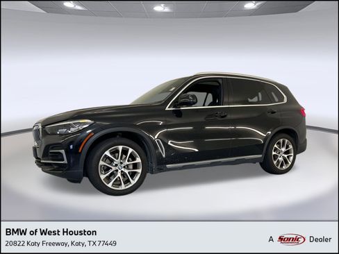 Certified 2023 BMW X5 xDrive40i w/ Parking Assistance Package image 1