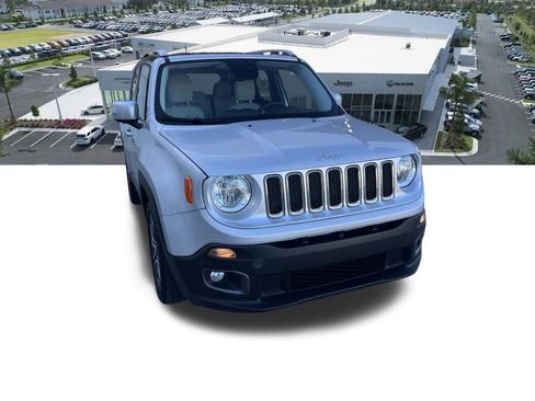 Used 2015 Jeep Renegade Limited FWD image 9