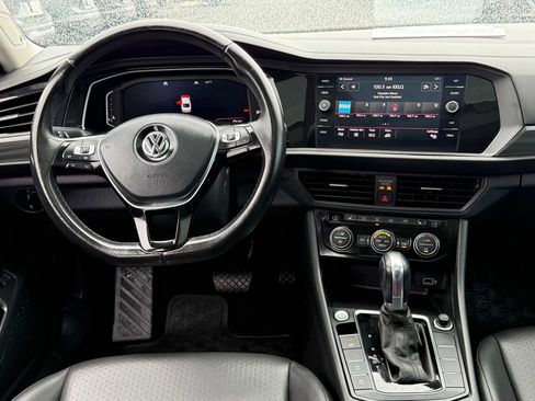 Used 2019 Volkswagen Jetta SEL FWD image 28