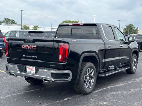 New 2026 GMC Sierra 1500 SLT w/ SLT Premium Package AWD/4WD image 8