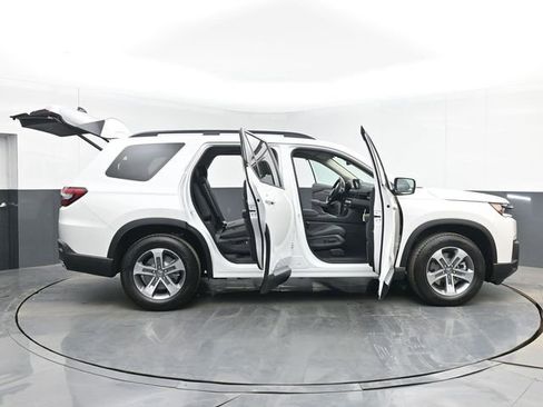 New 2026 Honda Pilot EX-L image 52