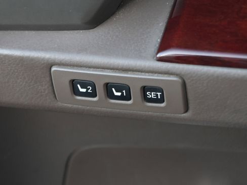 Used 2015 Lexus GX 460 w/ Premium Package image 14