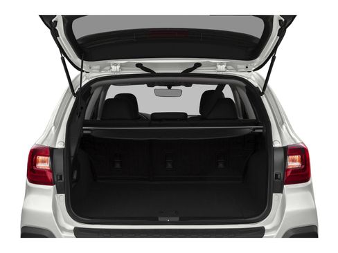 Used 2018 Subaru Outback 2.5i Limited AWD/4WD image 12