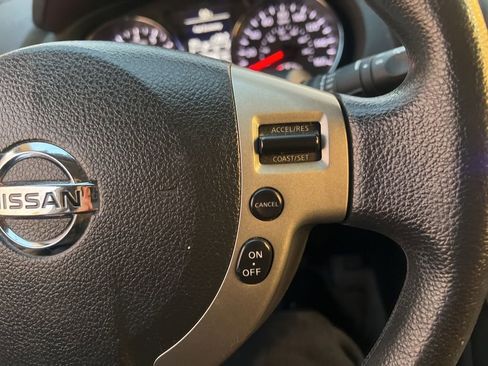 Used 2013 Nissan Rogue SV image 17