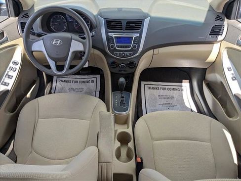 Used 2014 Hyundai Accent GLS image 16