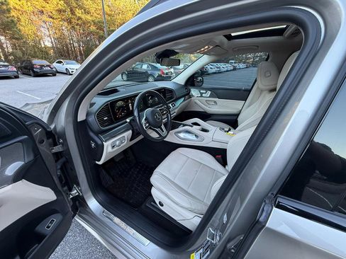 Used 2022 Mercedes-Benz GLE 350 w/ AMG Line Exterior image 8