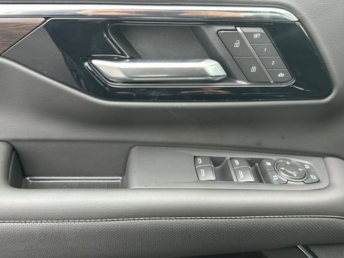 New 2026 Chevrolet Tahoe Premier image 11