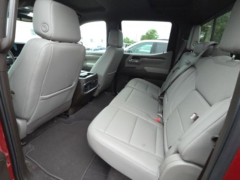 Used 2024 GMC Sierra 1500 SLT w/ SLT Premium Plus Package AWD/4WD image 14