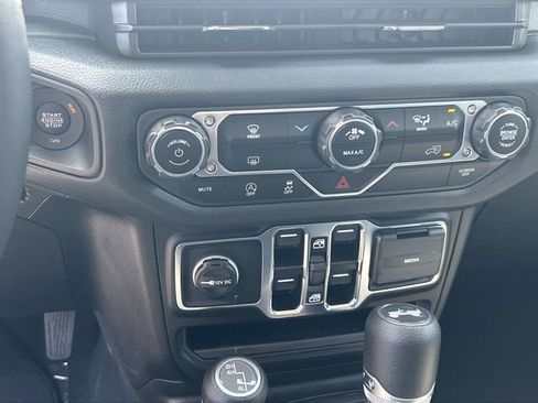 New 2025 Jeep Wrangler Unlimited Sport AWD/4WD image 34
