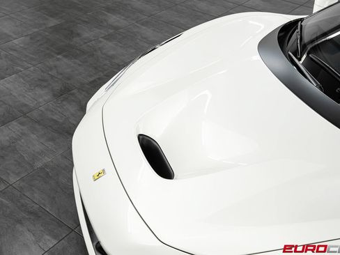 Used 2023 Ferrari F8 Tributo RWD image 11