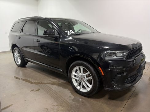 Used 2024 Dodge Durango GT AWD/4WD image 2