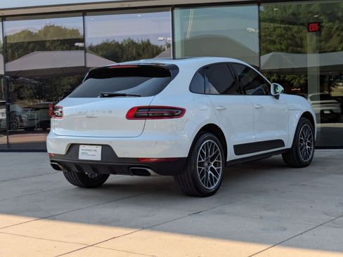 Used 2017 Porsche Macan image 9
