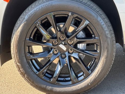 Certified 2024 Cadillac Escalade Sport w/ LPO, ONYX Package AWD/4WD image 44