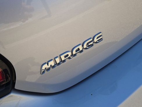 Used 2024 Mitsubishi Mirage ES image 12