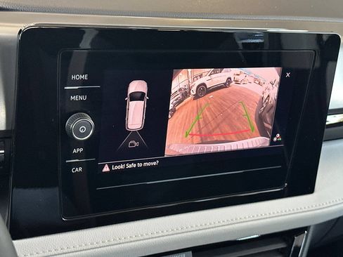 New 2026 Volkswagen Taos S FWD image 17