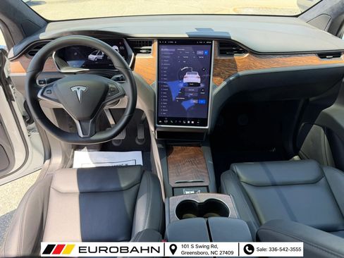 Used 2020 Tesla Model X AWD/4WD image 13