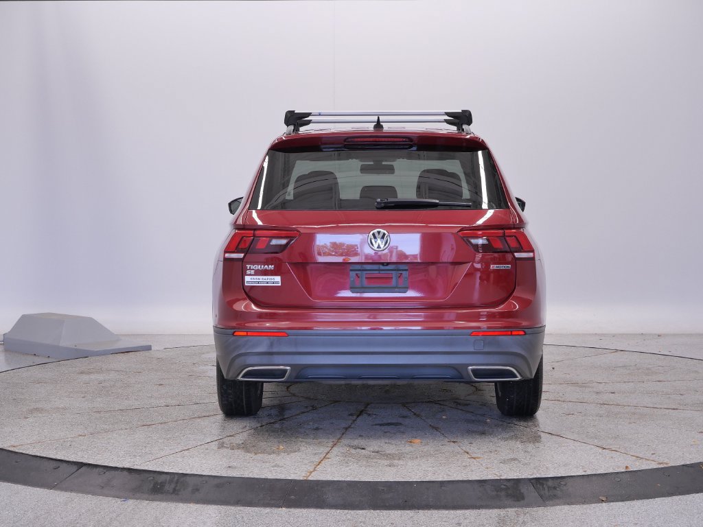 Used 2019 Volkswagen Tiguan SE w/ Panoramic Sunroof Package AWD/4WD image 4