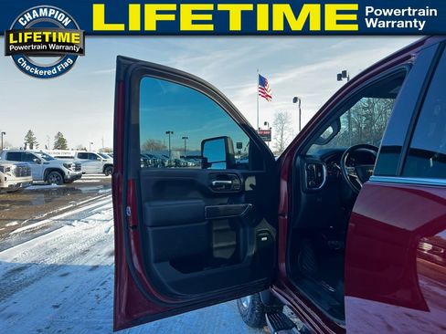 Used 2020 Chevrolet Silverado 2500 LTZ w/ LTZ Premium Package image 14