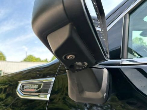 Used 2021 GMC Sierra 1500 Denali w/ Denali Ultimate Package AWD/4WD image 34