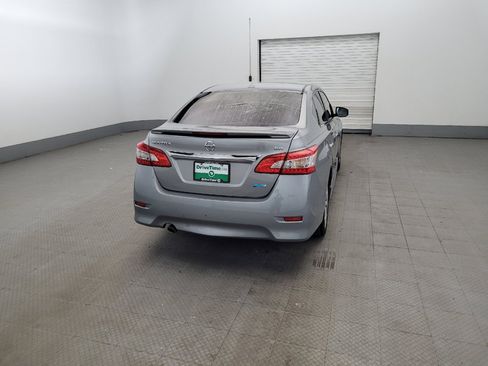 Used 2014 Nissan Sentra SR w/ SR Driver Package FWD image 7