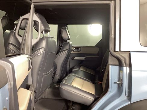 Used 2022 Ford Bronco Wildtrak image 13