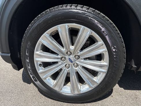 Used 2023 Ford Explorer Limited w/ Hybrid Equipment Group 310A AWD/4WD image 57