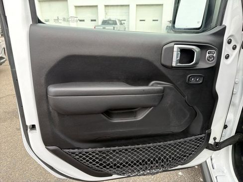 Used 2023 Jeep Wrangler Unlimited Rubicon 4xe w/ Cold Weather Group image 10