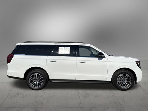 Used 2025 Ford Expedition Max Active image 5