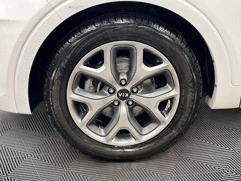 Used 2020 Kia Sorento SX FWD image 11