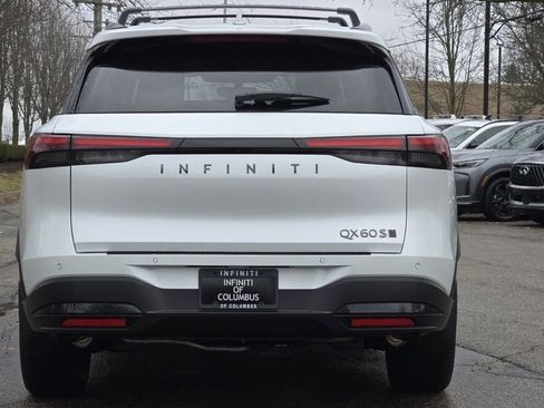 New 2026 INFINITI QX60 Sport image 17