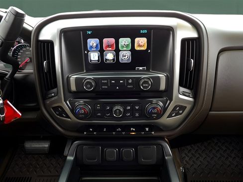 Used 2015 Chevrolet Silverado 3500 LTZ w/ Duramax Plus Package image 21