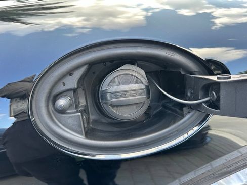 Certified 2025 Porsche 718 Cayman RWD image 34