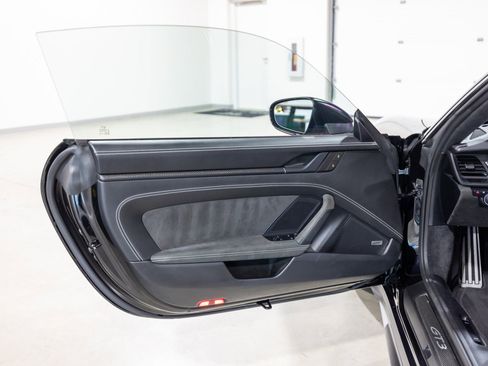 Used 2022 Porsche 911 GT3 image 27