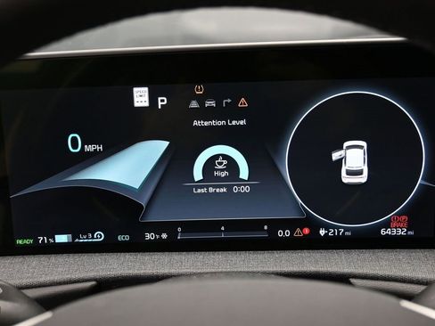 Used 2022 Kia EV6 Wind image 18