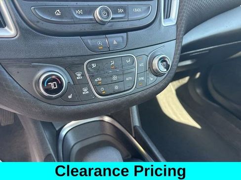 Used 2024 Chevrolet Malibu LT image 23